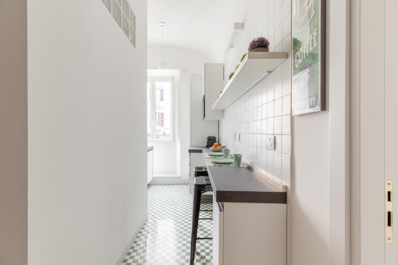 רומא Iflat Lovely Apartment For Groups מראה חיצוני תמונה