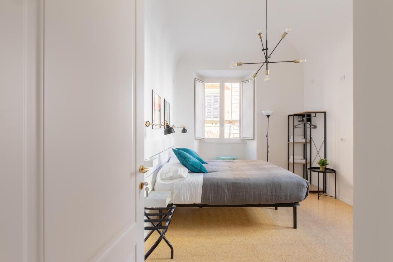רומא Iflat Lovely Apartment For Groups מראה חיצוני תמונה