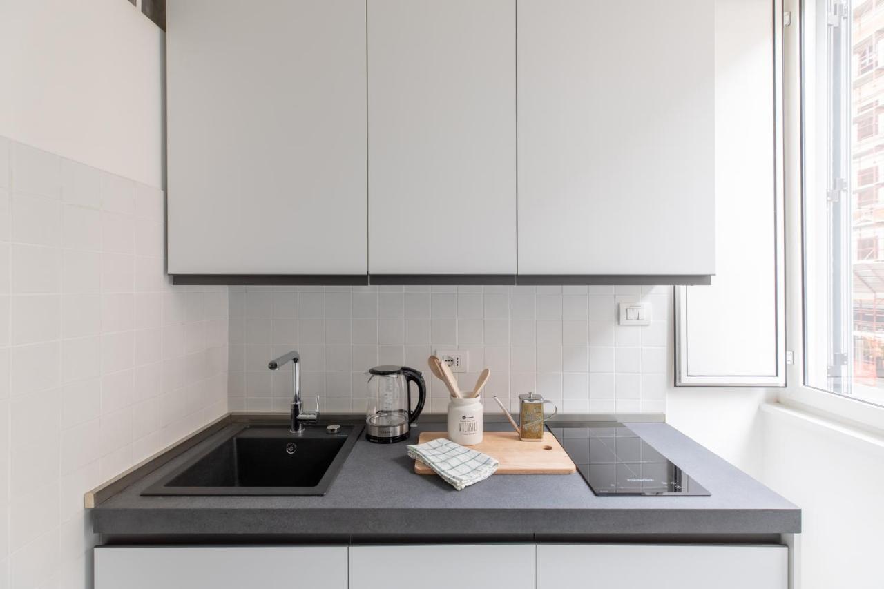 רומא Iflat Lovely Apartment For Groups מראה חיצוני תמונה