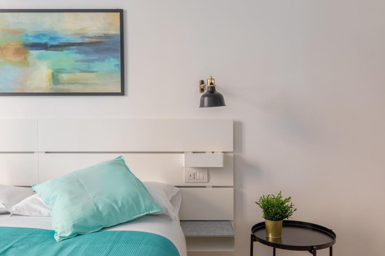 רומא Iflat Lovely Apartment For Groups מראה חיצוני תמונה